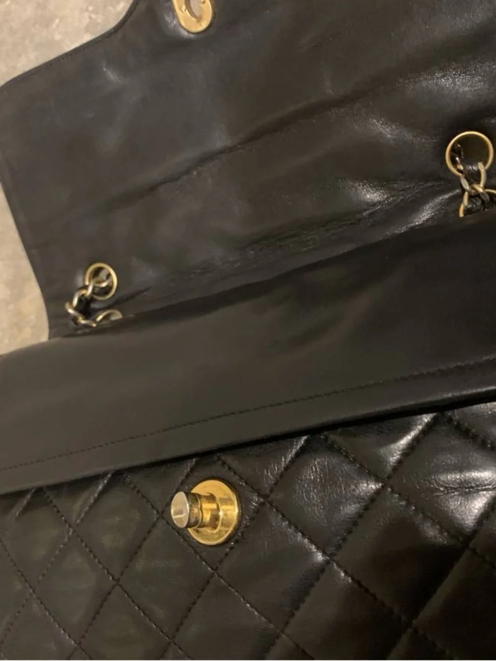 CHANEL Black Quilted Lambskin Shoulder Bag with Gold-Tone Hardware